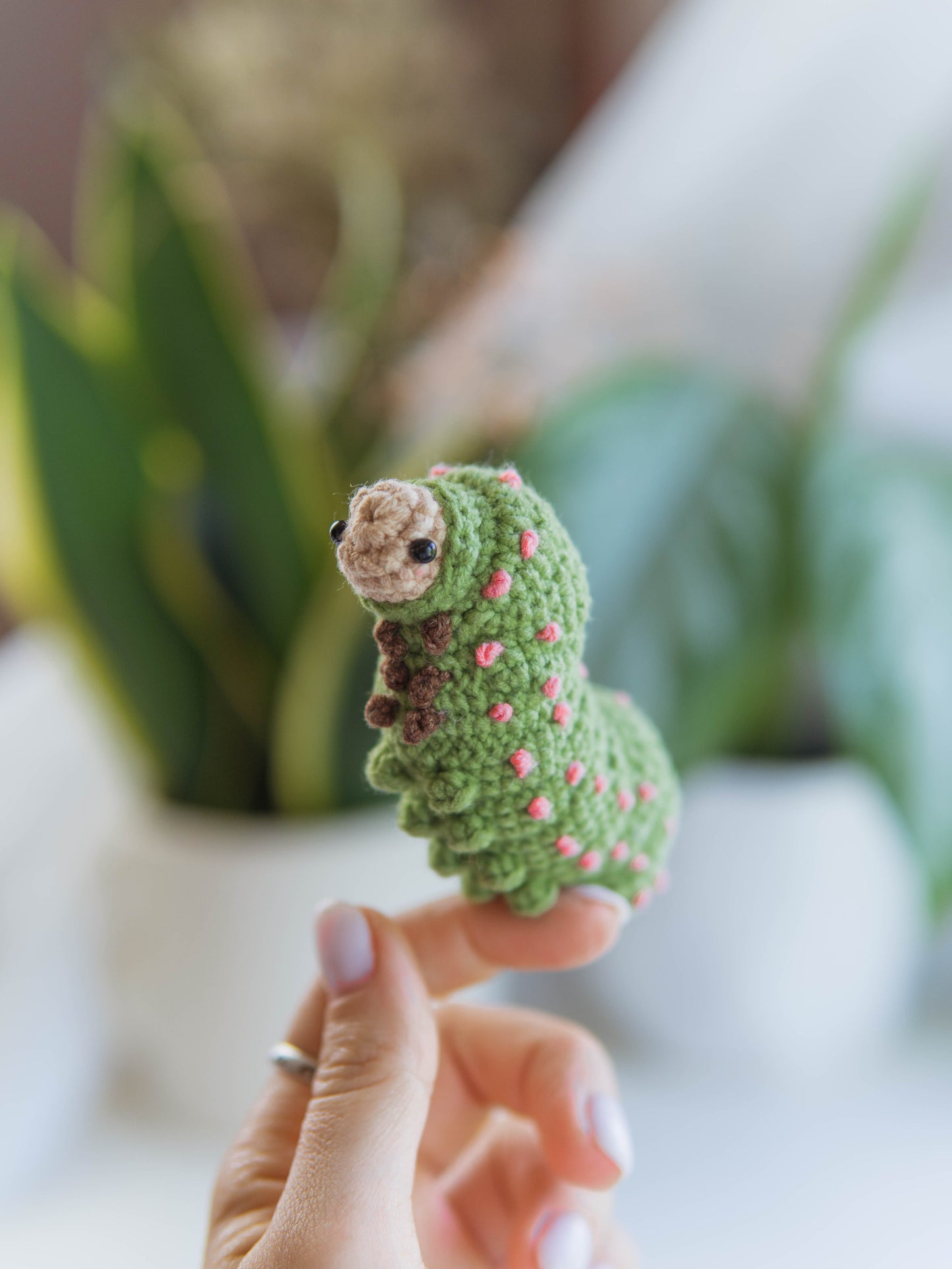 Luna the Luna Moth Caterpillar No-Sew PDF Crochet Pattern