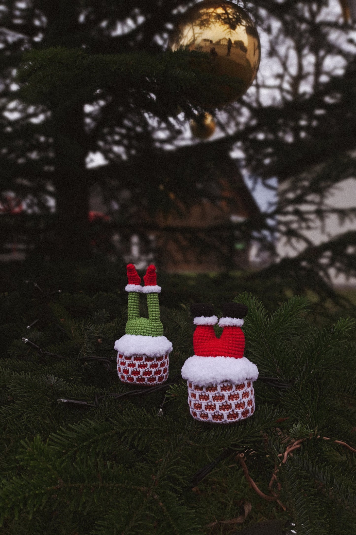 Santa and Grinch in Chimney Crochet Pattern Set 2 in 1