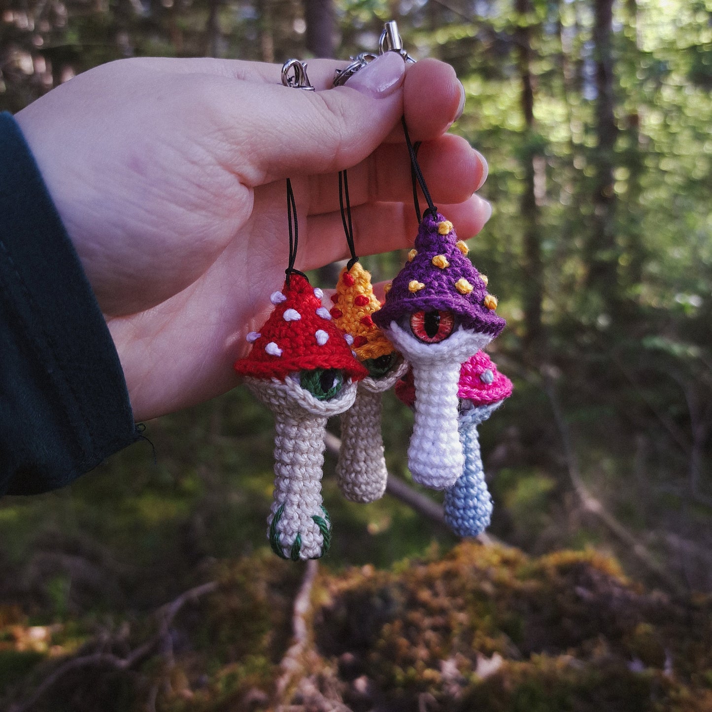 All-Seeing Mushroom No-sew Crochet Pattern