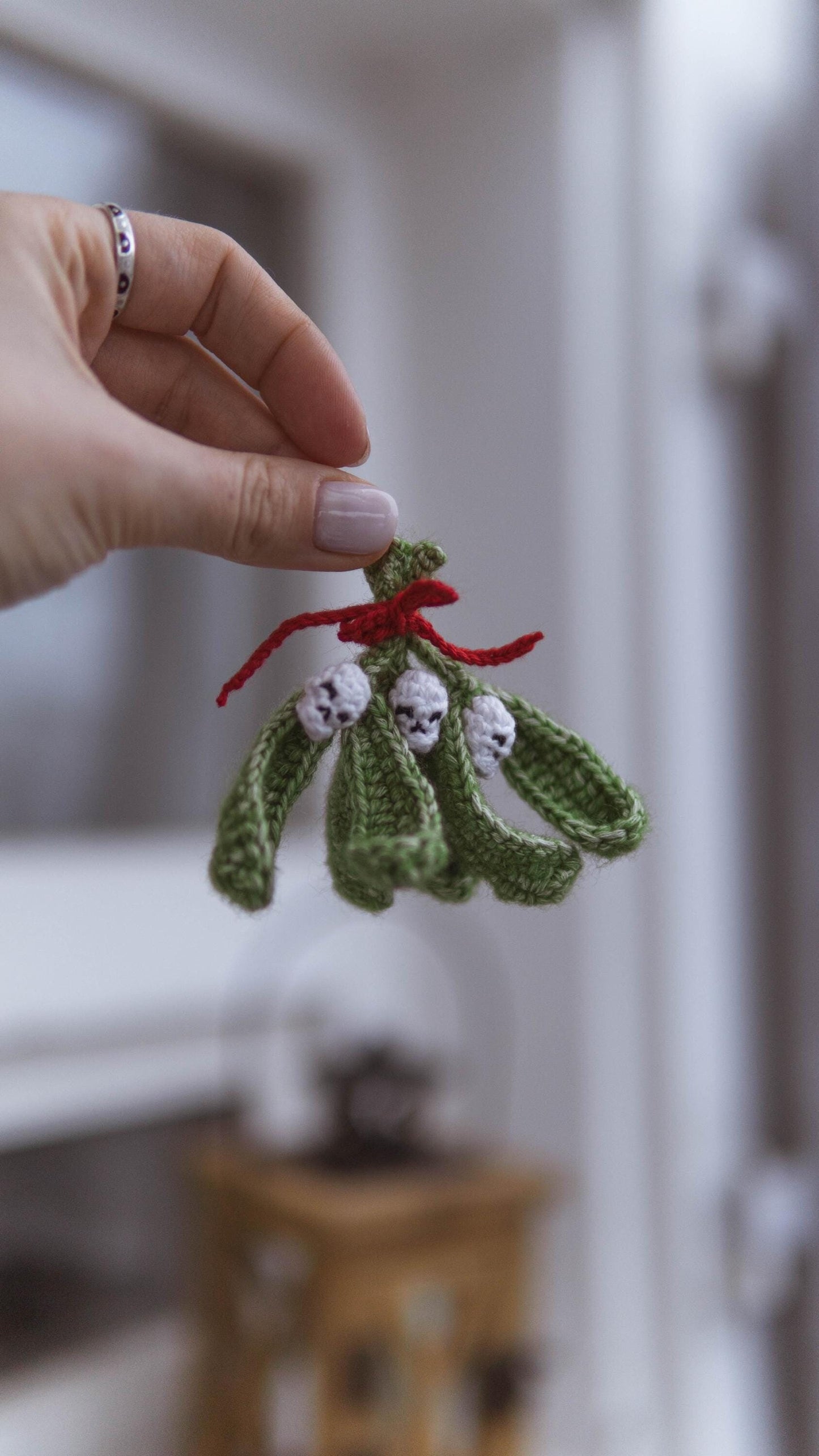 Mistletoe with Skulls Crochet Pattern