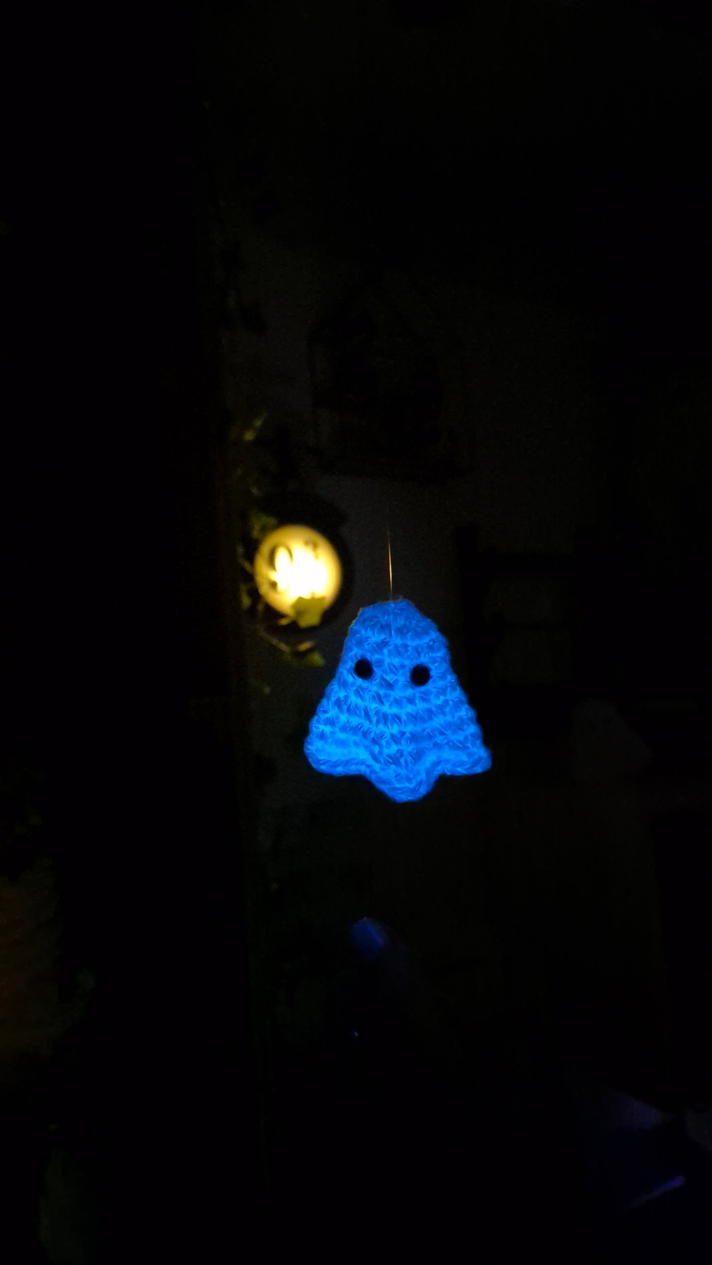 Tiny ghosty