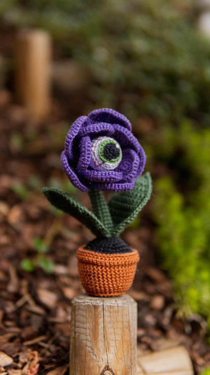 Eye Rose Pattern Crochet Flower