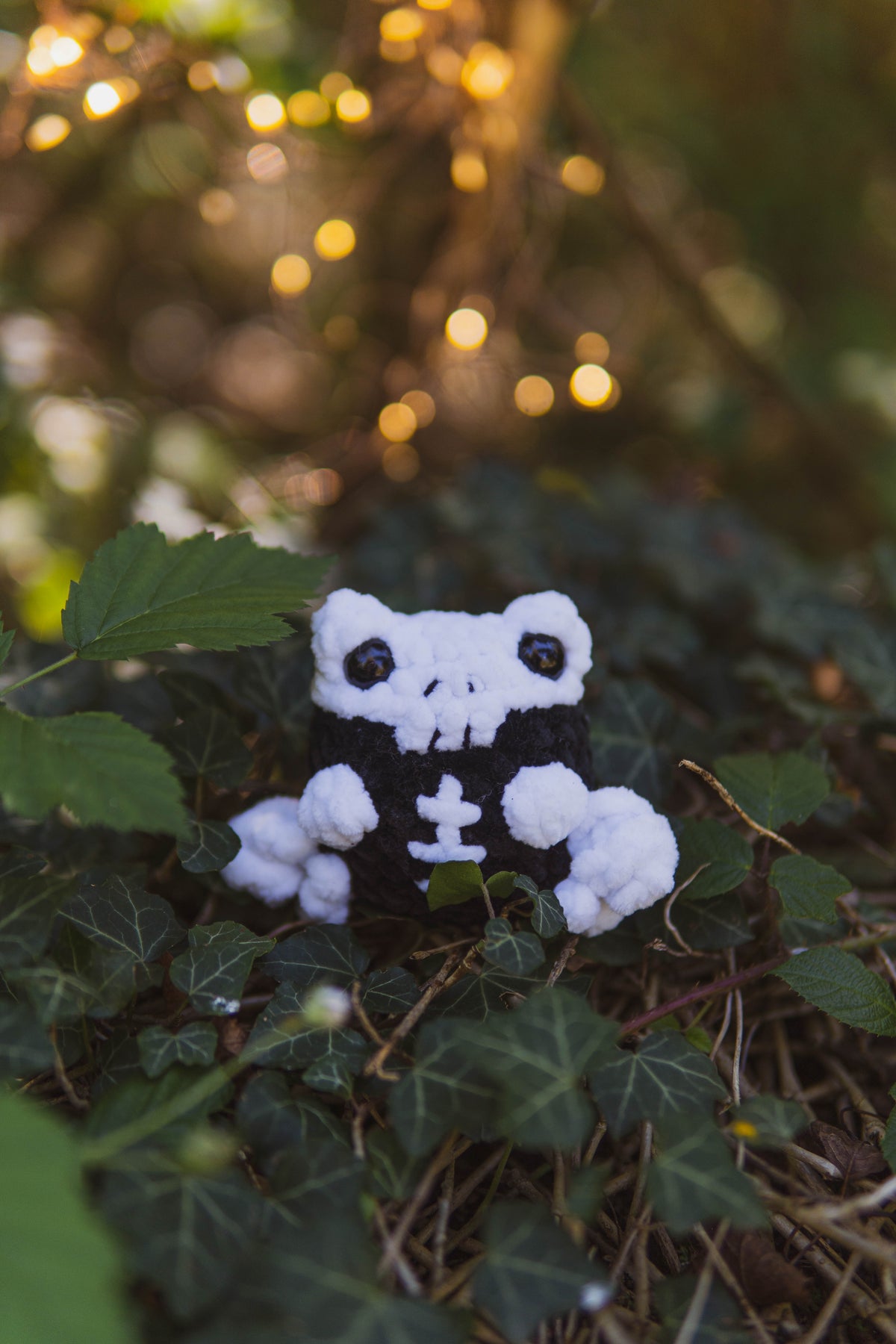 Spooky Frogs 4 in 1 No-Sew PDF Crochet Pattern