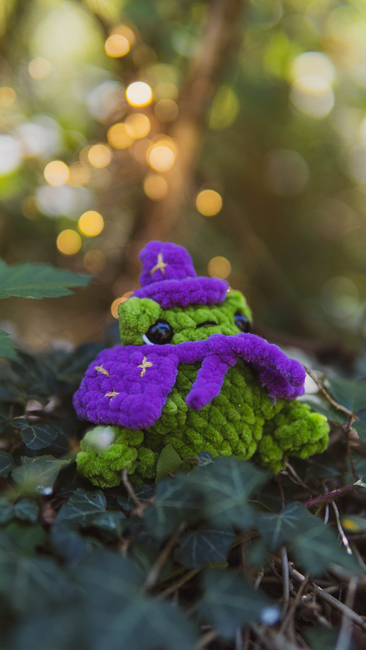 Spooky Frogs 4 in 1 No-Sew PDF Crochet Pattern