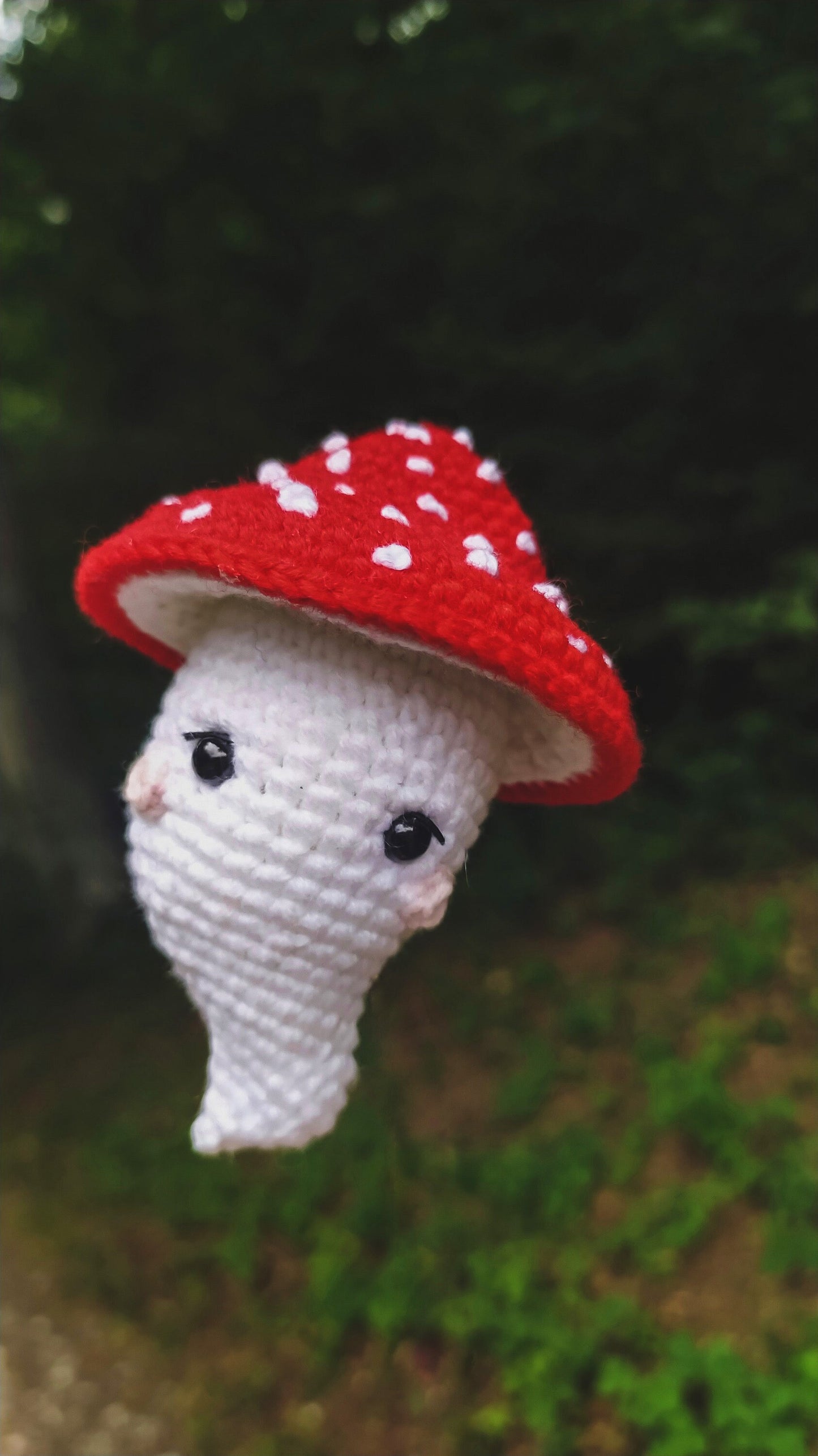 Mushroom Ghost No-Sew Crochet Pattern