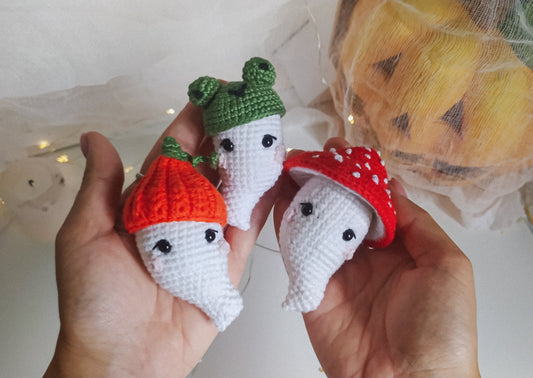 Ghosts with hats Crochet Pattern Set 3 in 1