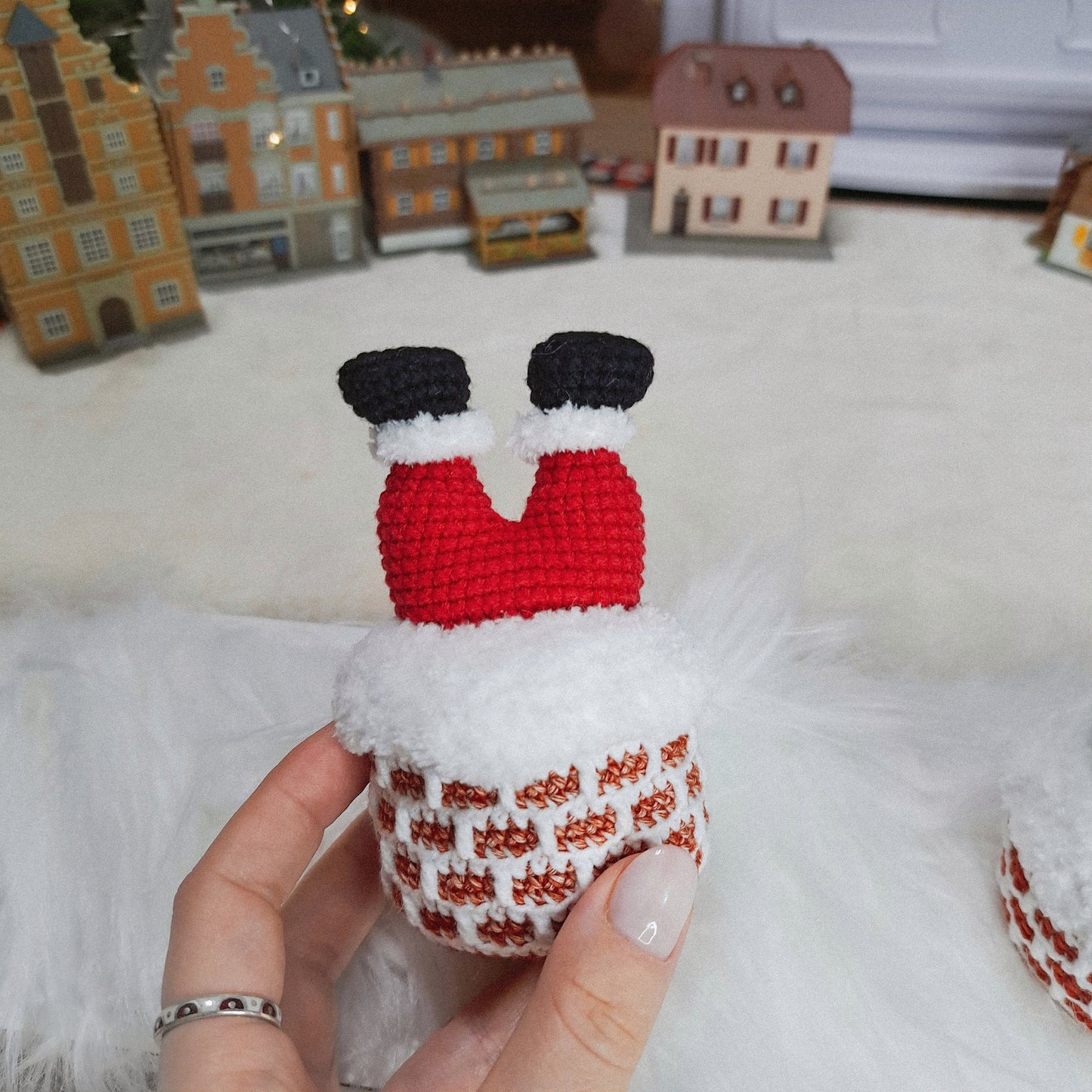 Santa and Grinch in Chimney Crochet Pattern Set 2 in 1
