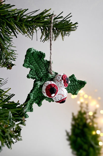 Christmas Holly Crochet Pattern