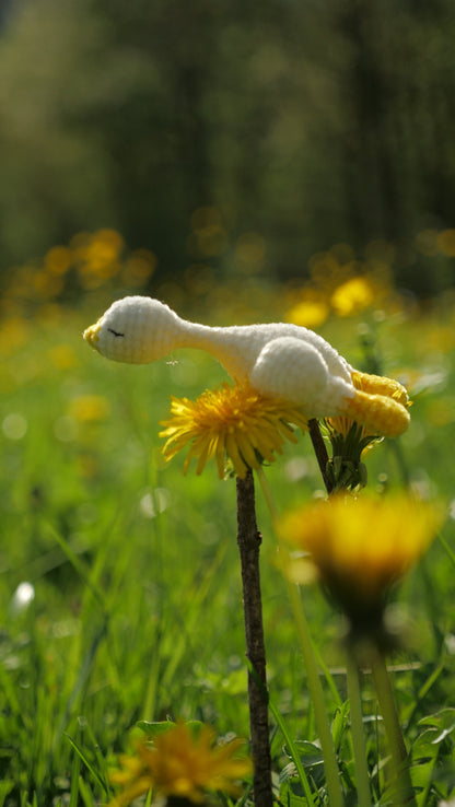 No-Sew Goose Crochet Pattern