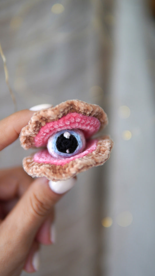 Plush Oyster No-Sew Crochet Pattern Set 2 in 1