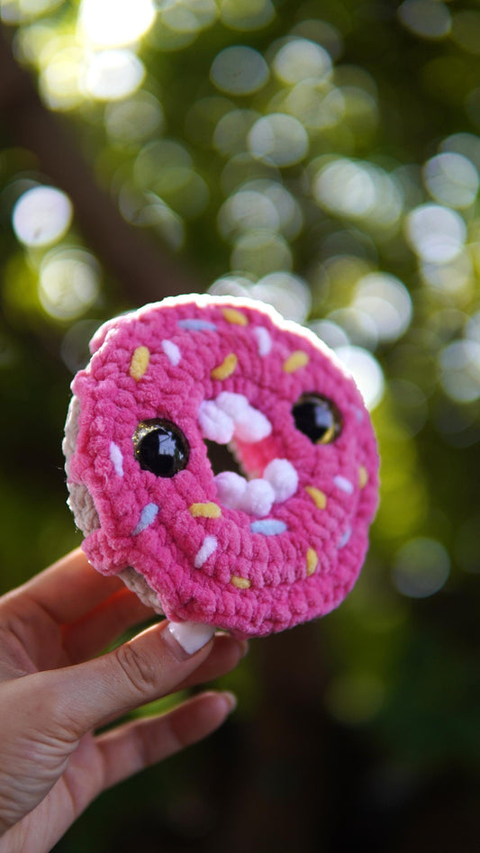 Monster Donut Low-sew Crochet Pattern